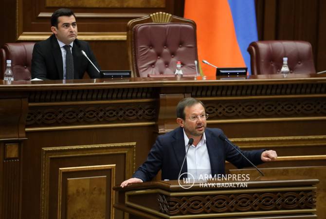 За спиной ИГИЛ, осуществившего геноцид езидов, стоит Турция: депутат 
Парламента Армении