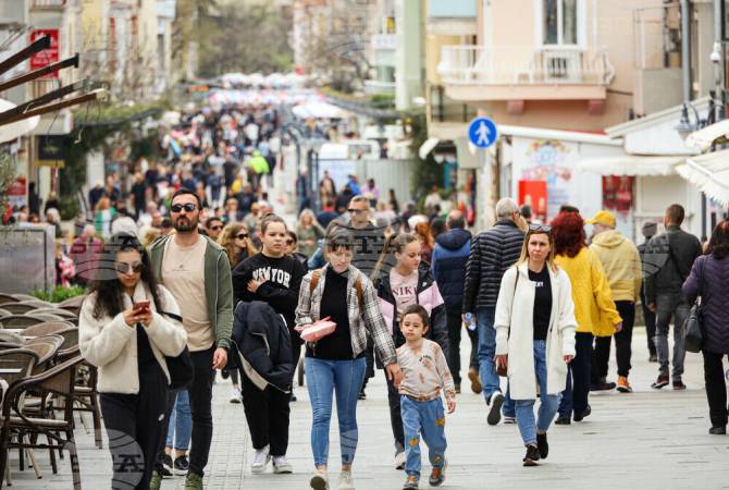 Gallup Poll Shows 63% of Working Bulgarians Satisfied with Their Jobs
