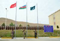 В Азербайджане начались совместные с Турцией и Пакистаном военные учения

