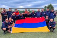 Армянские журналисты - победители футбольного турнира в Литве