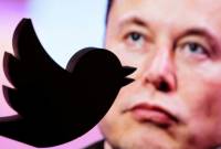 Twitter users vote for Elon Musk to step down as CEO