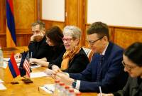 ՆԳ նախարարն ընդունել է Հայաստանում Եվրամիության և ԱՄՆ դիվանագիտական 
ներկայացուցչությունների պատվիրակություններին