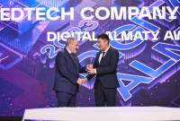 Armenian Prime Minister presents award to EdTech winner Daryn Online Project at Digital 
Almaty 2023 