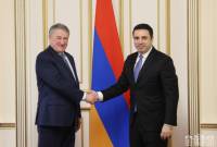 Alen Simonyan receives Deputy Chairman of the Federation Council of the Federal 
Assembly of Russia