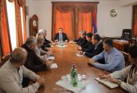 Государственный министр Арцаха встретился с офицерами запаса