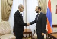 Глава МИД Армении принял посла Испании
