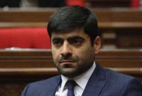 Le député Mher Sahakyan accusé d'avoir frappé le président de la commission de 
l'Assemblée nationale, Vladimir Vardanyan