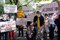 Armenios en Estados Unidos protestaron contra la agresión militar a gran escala de 
Azerbaiyán en Nagorno Karabaj
