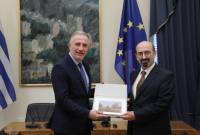 Глава межпарламентской группы дружбы Греция-Армения принял приглашение 
посетить Армению