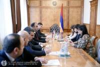 ՆԳ նախարարը պատրաստակամ է նաև իրավապահ ոլորտում ամրապնդելու հայ-
ֆրանսիական առանձնահատուկ բարեկամական հարաբերությունները