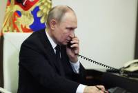 Poutine appelle à la désescalade au Moyen-Orient lors d'un entretien téléphonique avec 
Raïssi