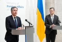 Госсекретарь США анонсировал выделение Украине дополнительно $2 млрд на 
военные нужды