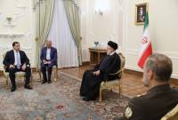 Suren Papikyan expresó sus condolencias por la muerte del presidente de Irán y su 
delegación
