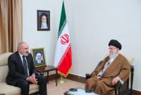 دیدار نخست وزیر جمهوری ارمنستان با رهبر معظم انقلاب اسلامی در تهران