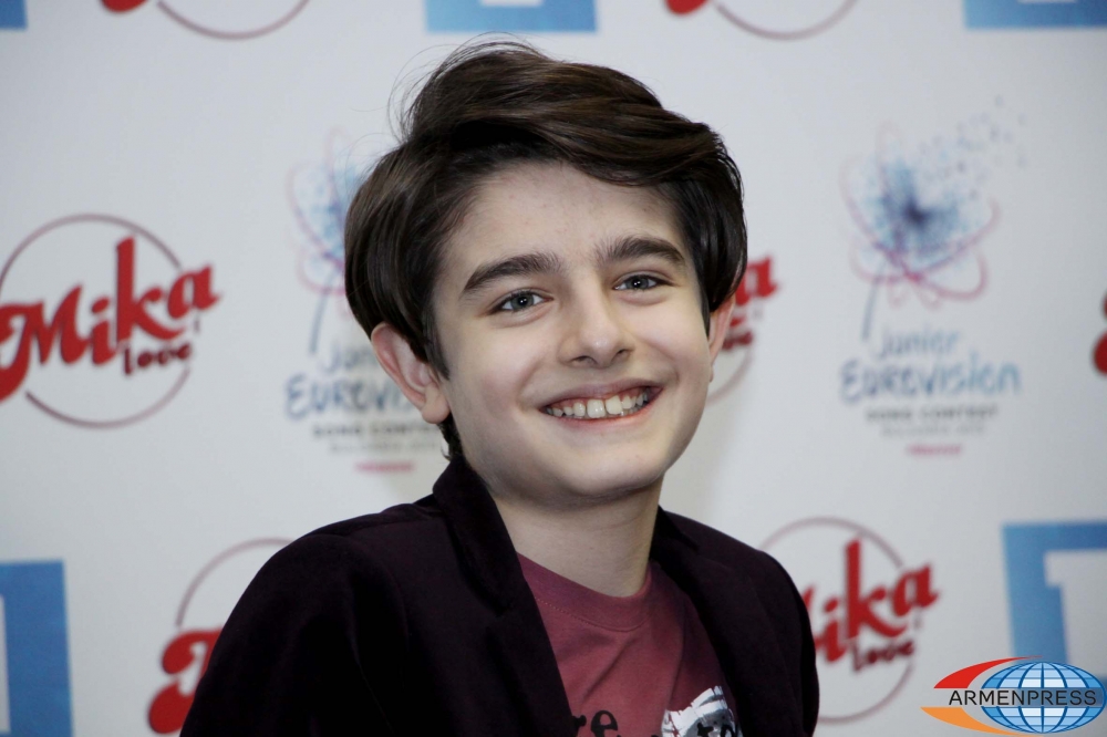 Mika (Mikael Varosyan)