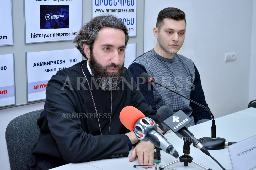  Priest Asoghik Karapetyan, Mikael Harutyunyan
