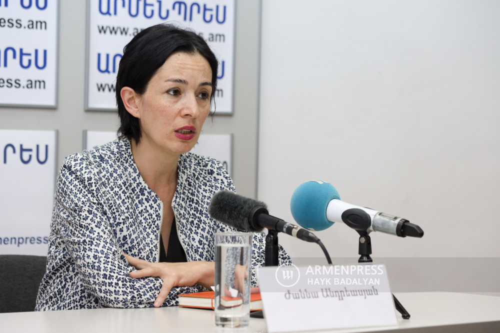 Zhanna Andreasyan