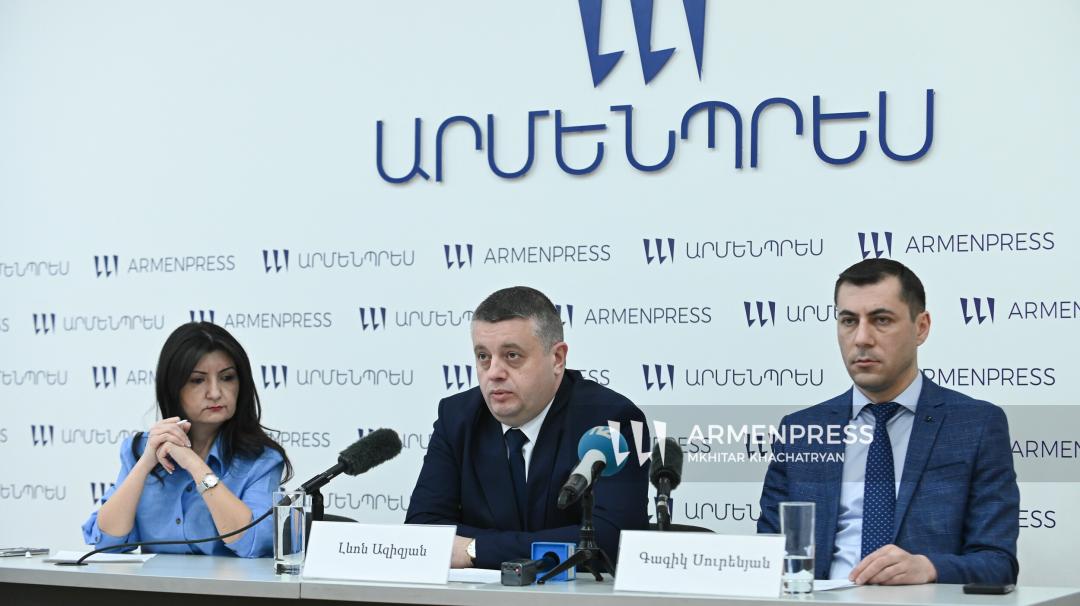 Լևոն Ազիզյան, Գագիկ Սուրենյան