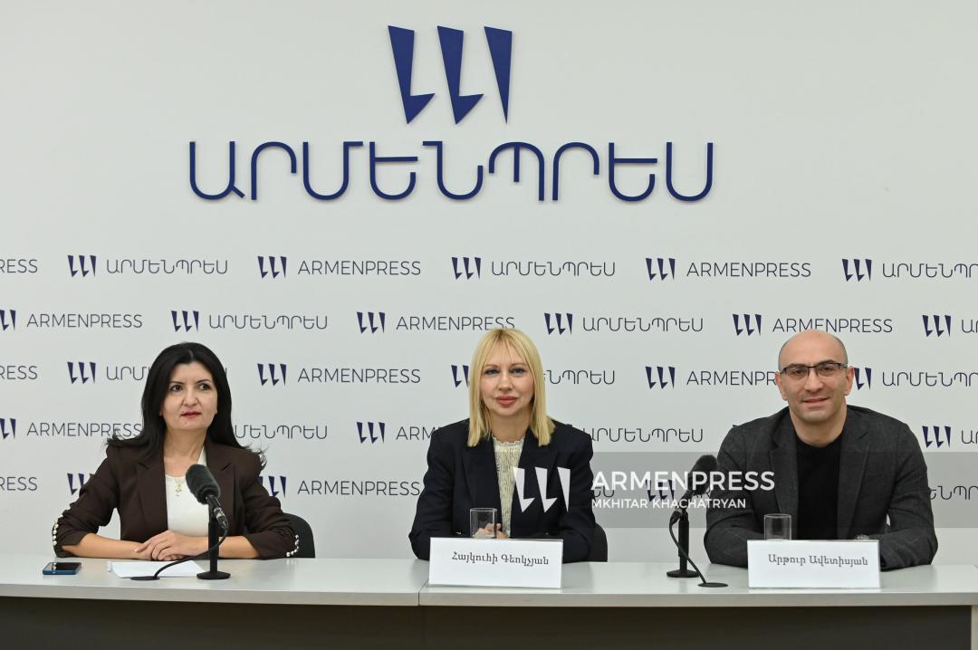 Press conference on Breast Cancer Awareness Month