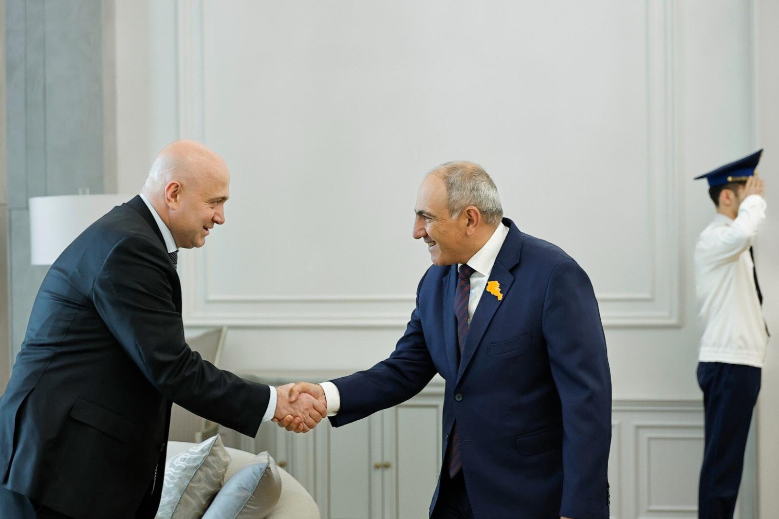 Վարչապետն ընդունել է Վրաստանի ՆԳ նախարարին