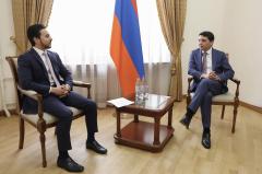 Armenia y Qatar planean profundizar la cooperación en el sector de la inversión