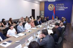 ՏԿԵ նախարարությունում տեղի է ունեցել ՀԷՑ-ի բաժնետոմսերի նկատմամբ հանրային գերակա շահ ճանաչելու մասին որոշման նախագծի հանրային լսումը
