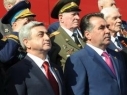 Делегация Армении во главе с президентом Сержем Саргсяном присутствовала на военном параде в Москве в честь 65-летия Победы в Великой Отечественной войне