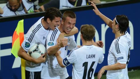 EURO 2012: Germany has the first place in group B