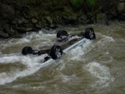 Լանջազատ գյուղում ավտոմեքենա է ընկել գետը. կան տուժածներ 