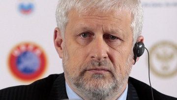 Фурсенко объявил, что уходит в отставку с поста президента РФС