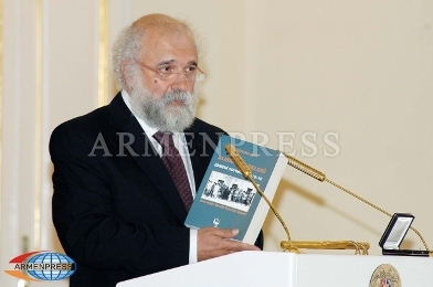 Զարաքօլուն Հայոց ցեղասպանությունը համարում է նաեւ ազգի ինքնորոշումը կանխելու միջոց