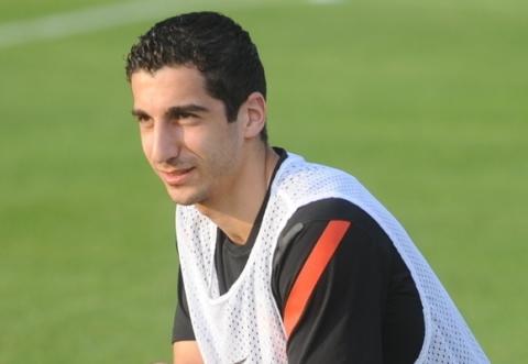 Henrik Mkhitaryan scored three goals against Chernomorets 