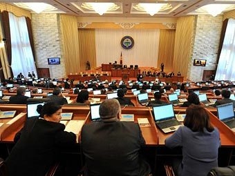 Ղրղզստանում կառավարող կոալիցիայի ստեղծումը հանձնարարել են նախագահի կուսակցությանը