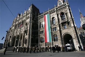 Հունգարիայի կառավարությունը հերքում է Բաքվի հետ գործարքի մեջ մտնելու մասին լուրերը 