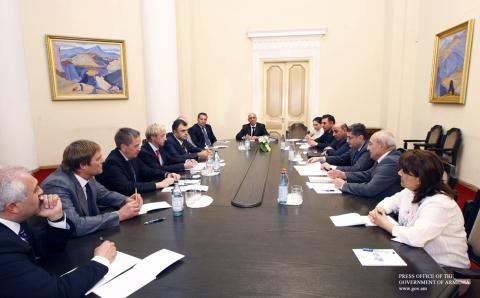  ՀՀ վարչապետը «Commit group»-ի նախագահի հետ քննարկել է էներգետիկ բնագավառում  ներդրումներին առնչվող հարցեր