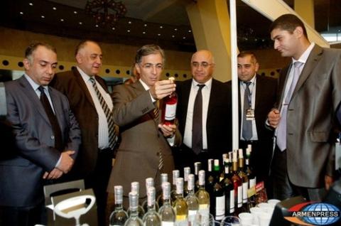 ՀՀ էկոնոմիկայի նախարարի խոսքով` «Armenia EXPO 2012»-ը  խթան է տեղական արտադրողին` գտնելու արտահանման շուկաներ