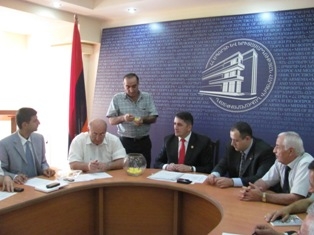 Պետական կառույցների աշխատակիցների  մասնակցությամբ կրկին կանցկացվի «ՀՀ վարչապետի գավաթ-2012» ֆուտբոլային մրցաշարը
