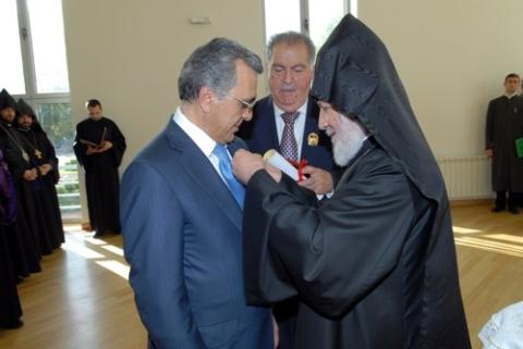 Ն.Ս.Օ.Տ.Տ. Գարեգին Բ-ն Հայ Եկեղեցու «Սուրբ Ներսես Շնորհալի» պատվո բարձր շքանշաններ է շնորհել