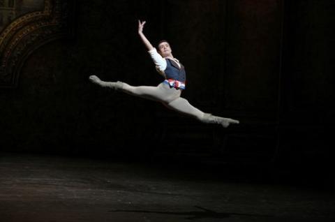 One day Davit Galstyan, who studied in the Royal Ballet School of London, will bring his experience to Armenia
