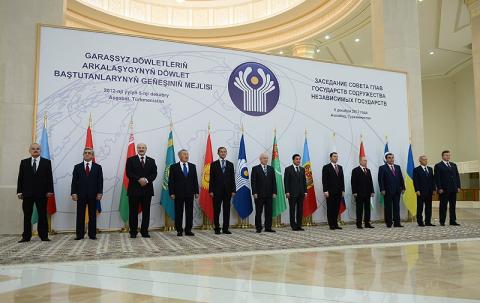 Armenian President participated in the meeting of CIS Heads of States in Ashgabat and had meeting with Vladimir Putin