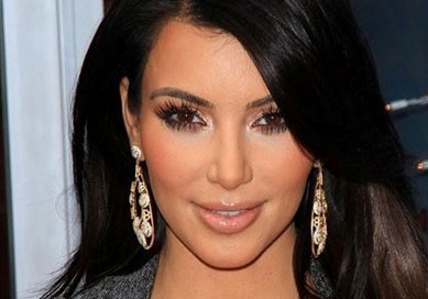 Kim Kardashian wants Aronian to teach her play chess