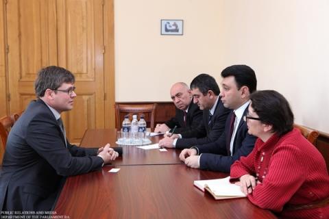 ԱԺ նախագահ Հովիկ Աբրահամյանն այս տարի կայցելի Լատվիա եւ Էստոնիա