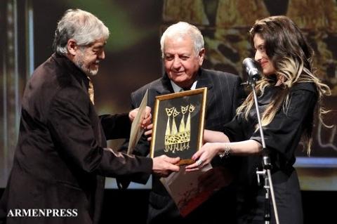 2013 ''Artavazd''  theatrical competition dedicated to Vahram Papazyan 