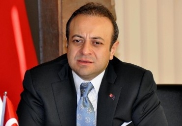 Ասորիները պահանջում են Թուրքիայի ԵՄ նախարար Բաղըշի հրաժարականը