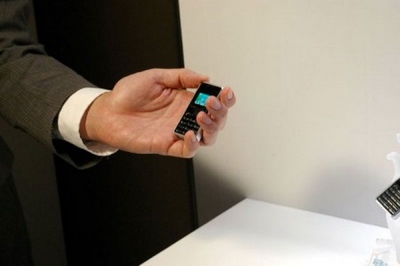 World’s smallest mobile phone launched in Japan 