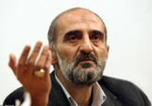 Иранский редактор предлагает присоединить Азербайджан к Ирану