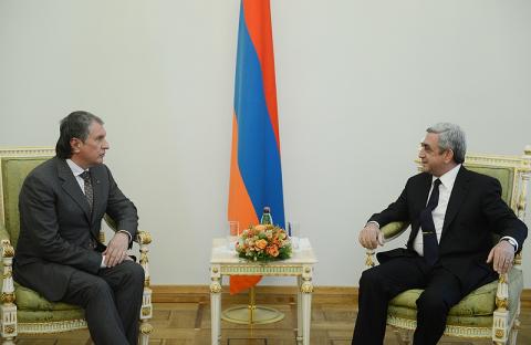 Serzh Sargsyan hosted Executive Chairman of Rosneft Igor Sechin