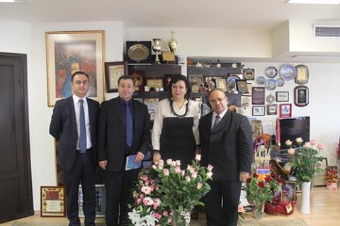 Hranush Hakobyan exhorted Armenian youth of Lithuania to actively participate in Panarmenian programs