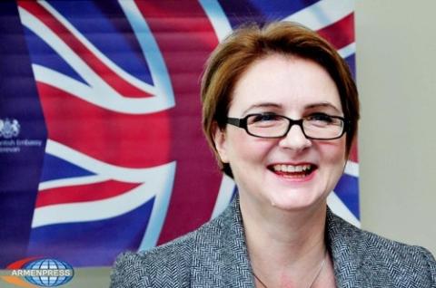 UK Ambassador promised to assist construction of heating system for Lord Byron School in Gyumri