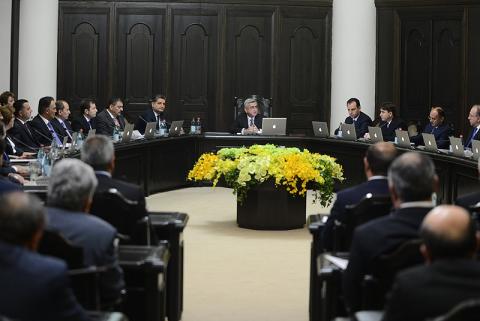 Serzh Sargsyan demands palpable results from Government